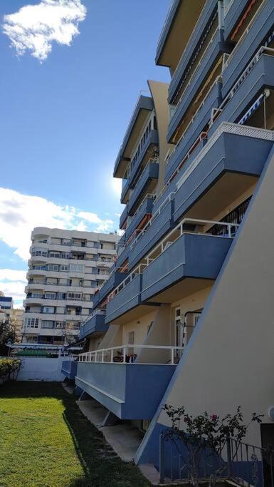 Precioso Apartamento Frente A La Playa Torre Del Mar Luaran gambar